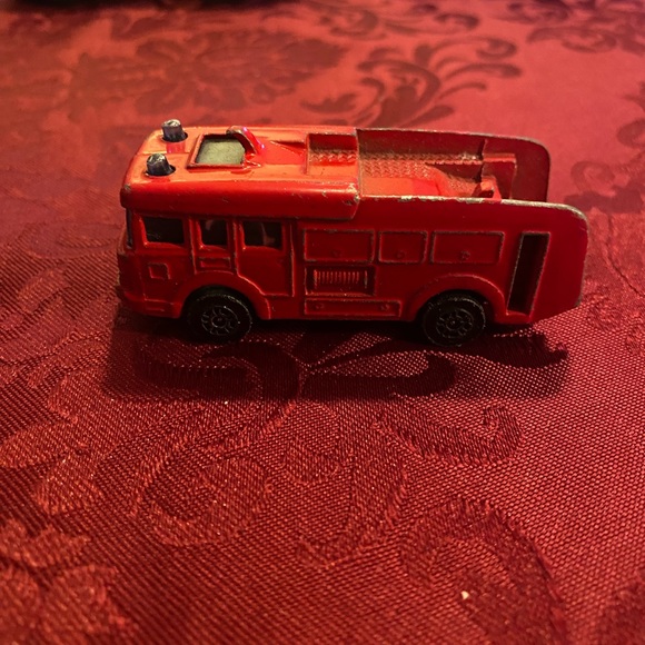 5 vintage CORGI/CORGI JUNIORS die cast - Picture 4 of 10